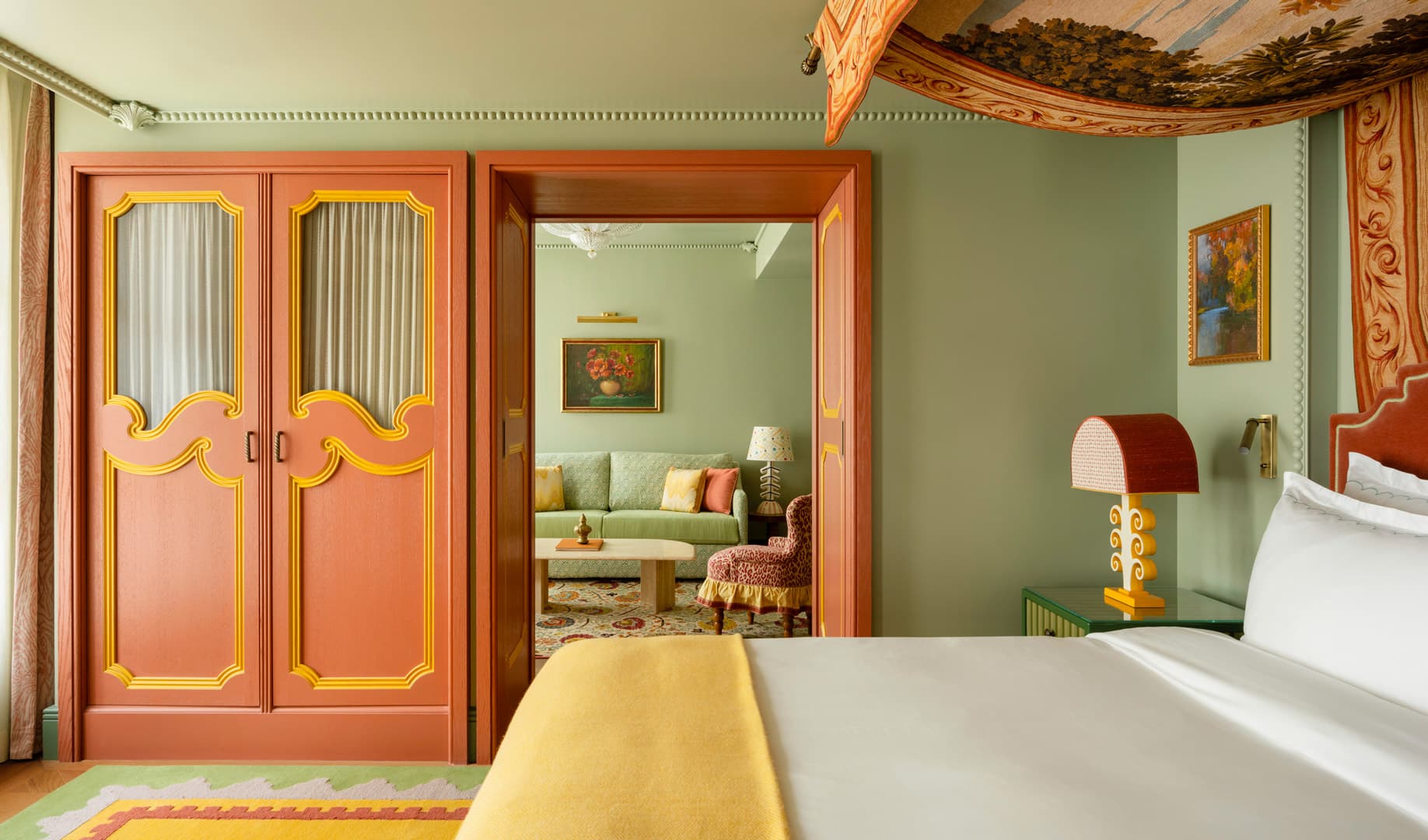 Le Grand mazarin suite avec vue salon